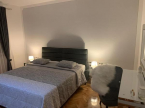 Apartment GREY